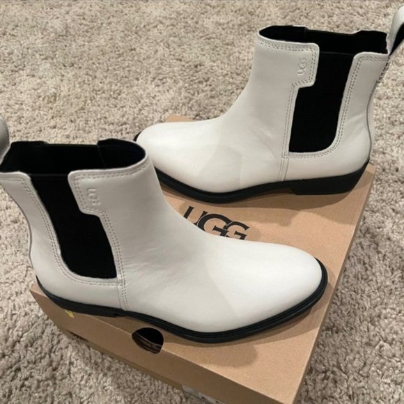 Ugg boots - Picture 4 of 6